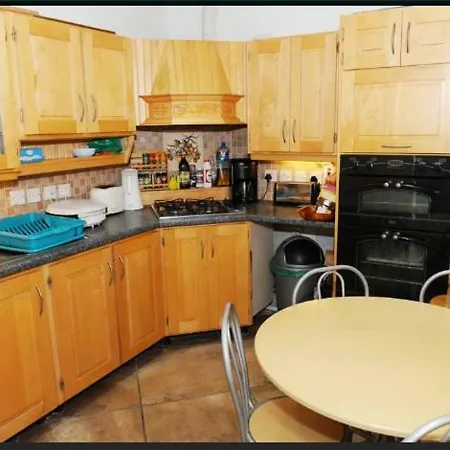 Habitación en casa particular The Hideout !